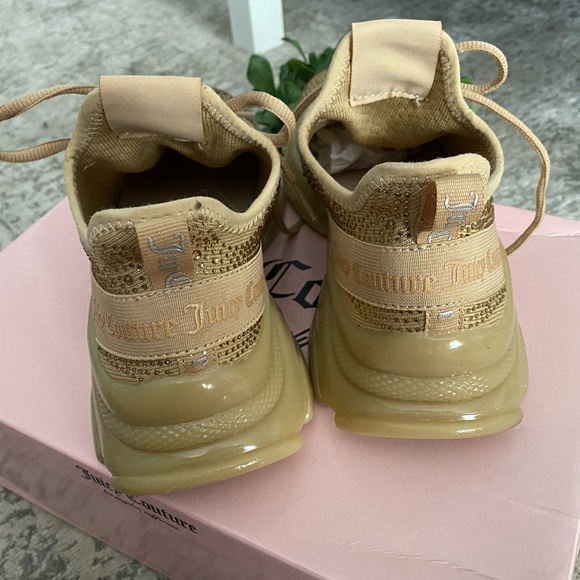 Juicy Couture Adana Sneakers - Picture 9 of 9